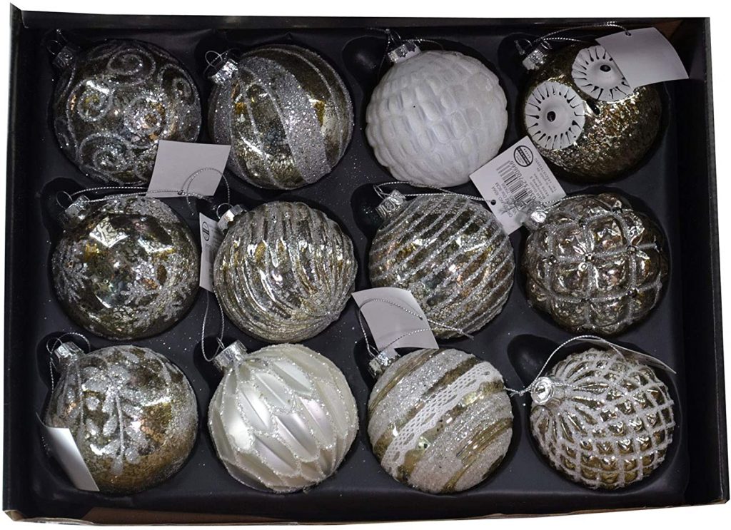 luxury christmas baubles